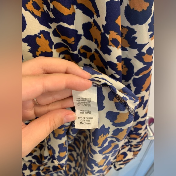 NWOT Karlie Blouse - Picture 4 of 6